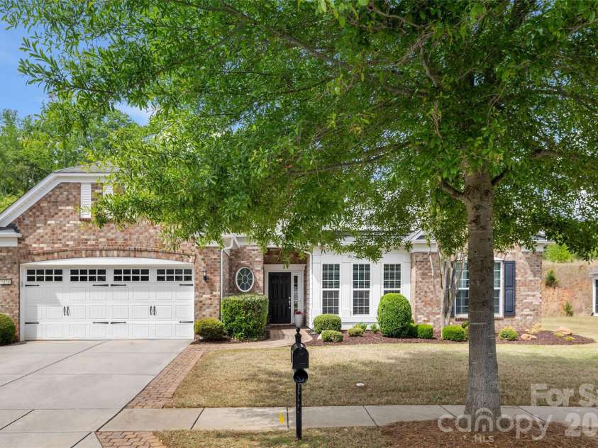 6174 Jack Thomas Drive, Fort Mill, SC 29707.  MLS# CAR4369429, YatesRealty ID 21426. 