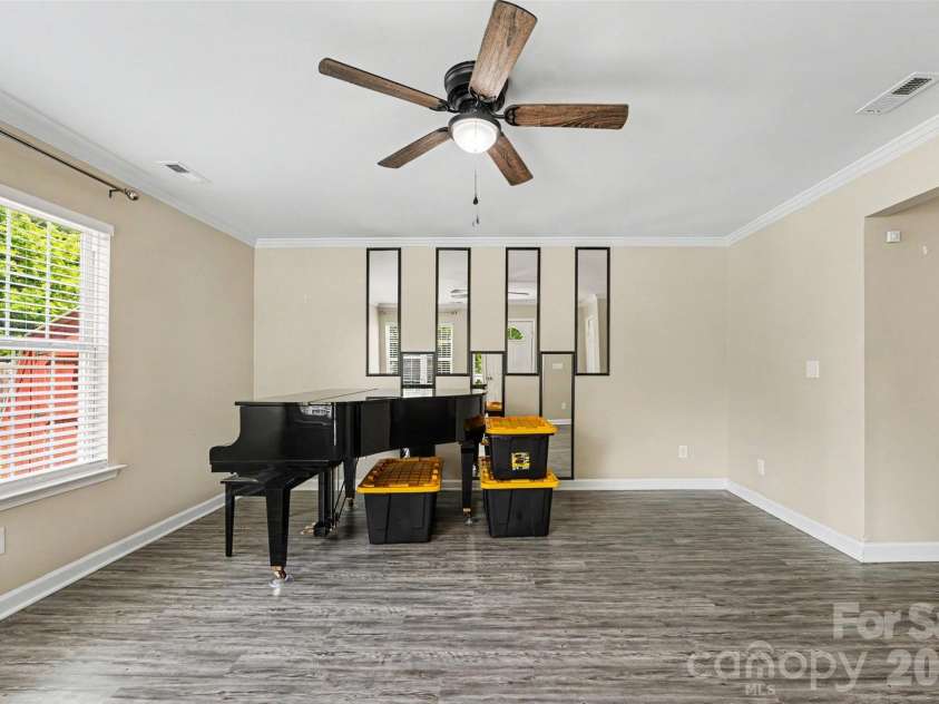 150 Waco Avenue, Kannapolis, NC 28083.  MLS# CAR4395400, YatesRealty ID 21428. 