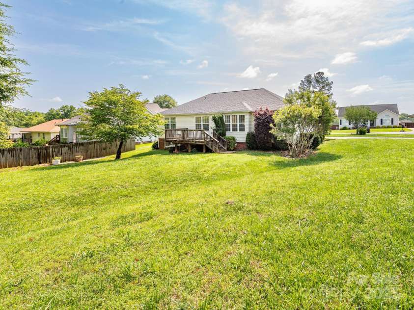 1271 Applewood Lane, York, SC 29745.  MLS# CAR4266523, YatesRealty ID 21429. Backyard