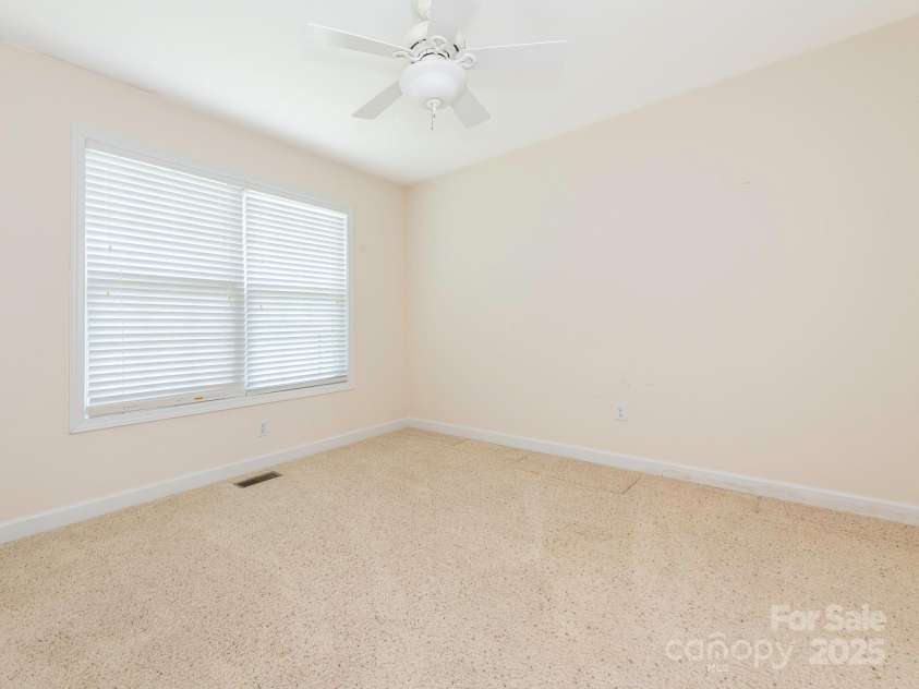 1271 Applewood Lane, York, SC 29745.  MLS# CAR4266523, YatesRealty ID 21429. Bedroom 2