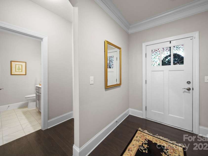 5256 Courtyard Lane, Belmont, NC 28012.  MLS# CAR4299282, YatesRealty ID 2143. Foyer