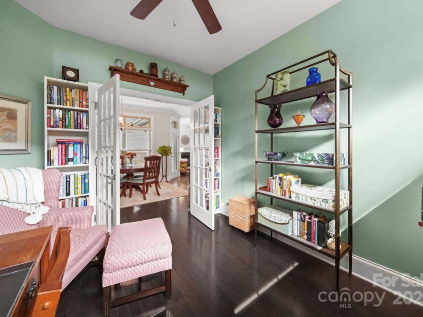 5256 Courtyard Lane, Belmont, NC 28012.  MLS# CAR4299282, YatesRealty ID 2143. Office or flex space