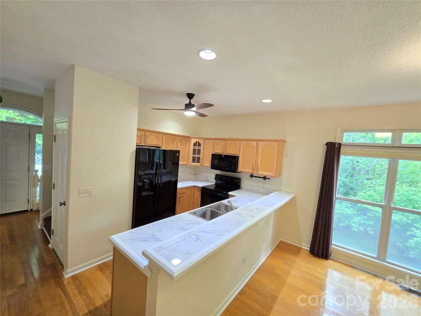 73 Dalya Road, Swannanoa, NC 28778.  MLS# CAR4352117, YatesRealty ID 21431. 