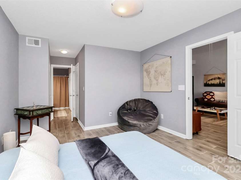 5980 Cougar Lane, Charlotte, NC 28269.  MLS# CAR4272520, YatesRealty ID 21432. Bedroom 1 on main floor