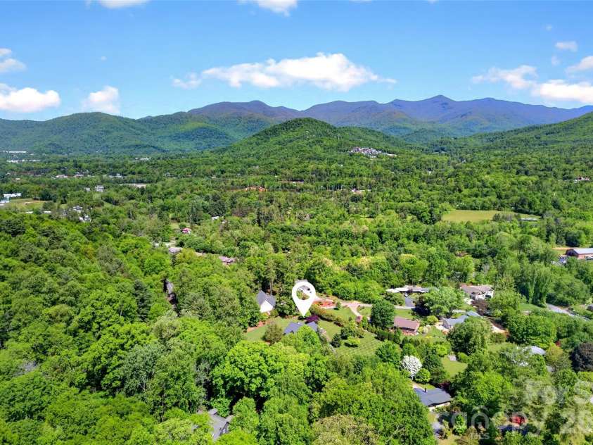 120 Old Lakey Gap Road, Black Mountain, NC 28711.  MLS# CAR4380220, YatesRealty ID 21433. Close to Everything