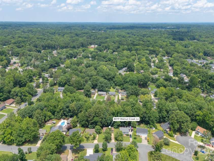 8019 Walnut Creek Lane, Charlotte, NC 28227.  MLS# CAR4267760, YatesRealty ID 21433. 