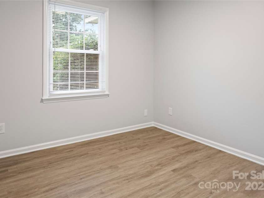 918 Creekridge Drive, Monroe, NC 28110.  MLS# CAR4264942, YatesRealty ID 21434. 