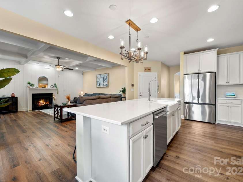 3019 Foggy Hollow Lane, Clover, SC 29710.  MLS# CAR4226789, YatesRealty ID 21435. Great space to entertain the whole family