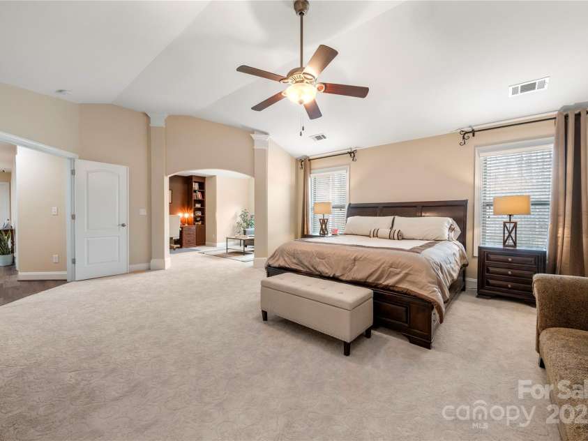 3019 Foggy Hollow Lane, Clover, SC 29710.  MLS# CAR4226789, YatesRealty ID 21435. Primary bedroom cont.