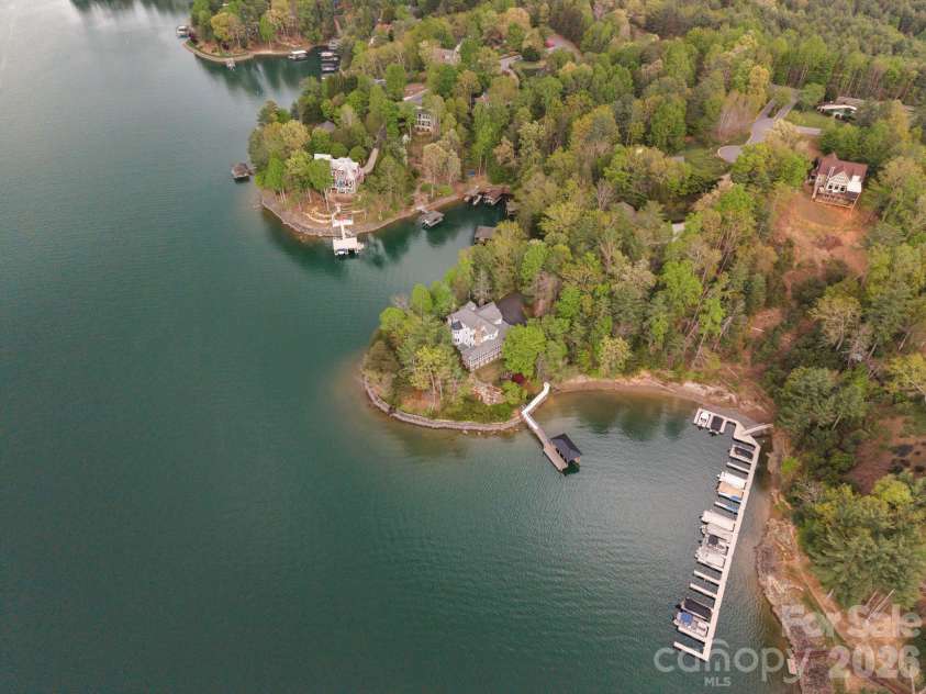 4950 Canterbury Place, Morganton, NC 28655.  MLS# CAR4368973, YatesRealty ID 21436. 