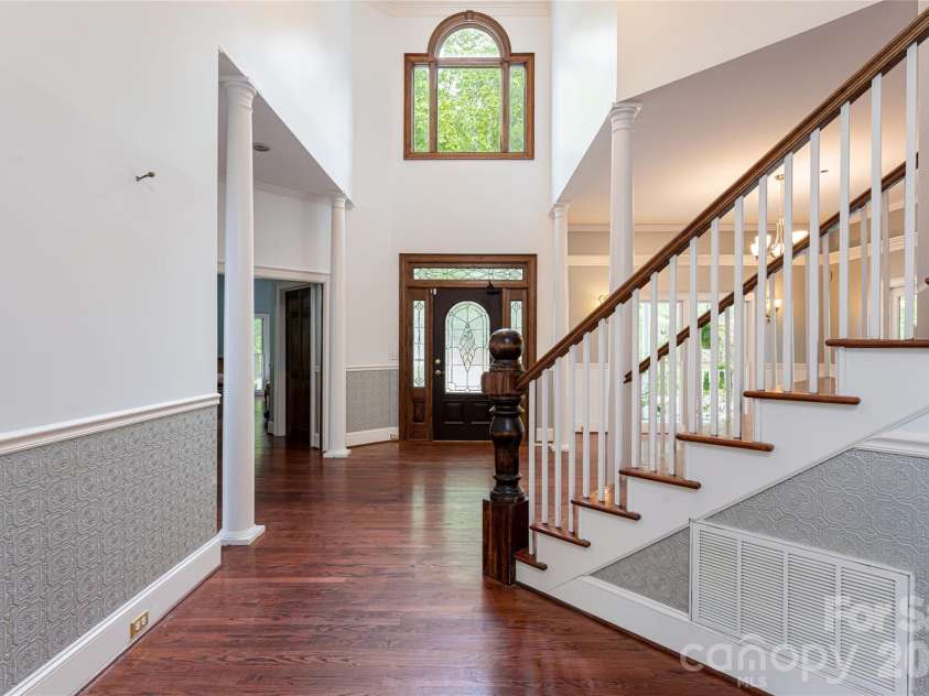 4950 Canterbury Place, Morganton, NC 28655.  MLS# CAR4368973, YatesRealty ID 21436. 