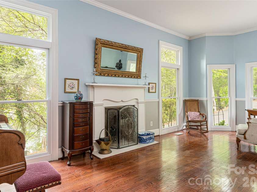 4950 Canterbury Place, Morganton, NC 28655.  MLS# CAR4368973, YatesRealty ID 21436. 