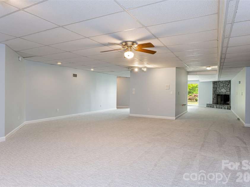 4950 Canterbury Place, Morganton, NC 28655.  MLS# CAR4368973, YatesRealty ID 21436. 
