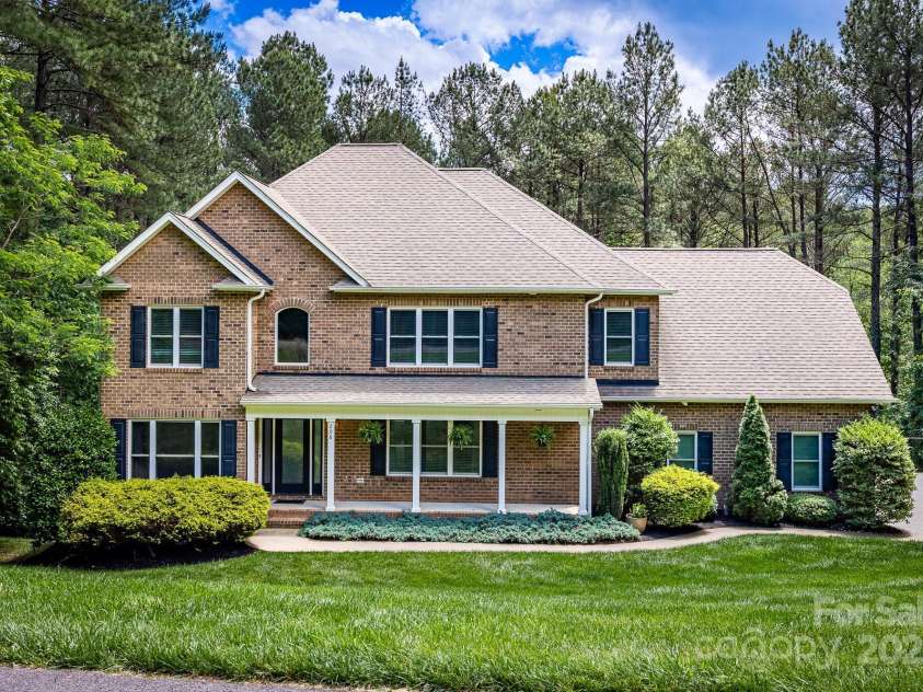 206 Ridge Top Drive, Connelly Springs, NC 28612.  MLS# CAR4260392, YatesRealty ID 21437. 