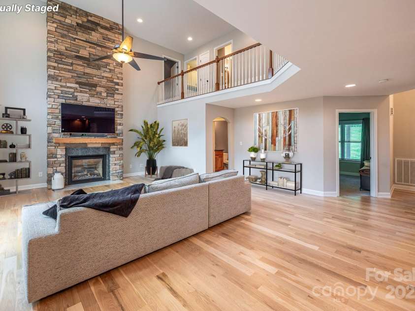 206 Ridge Top Drive, Connelly Springs, NC 28612.  MLS# CAR4260392, YatesRealty ID 21437. 