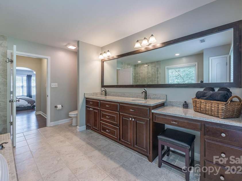 206 Ridge Top Drive, Connelly Springs, NC 28612.  MLS# CAR4260392, YatesRealty ID 21437. 