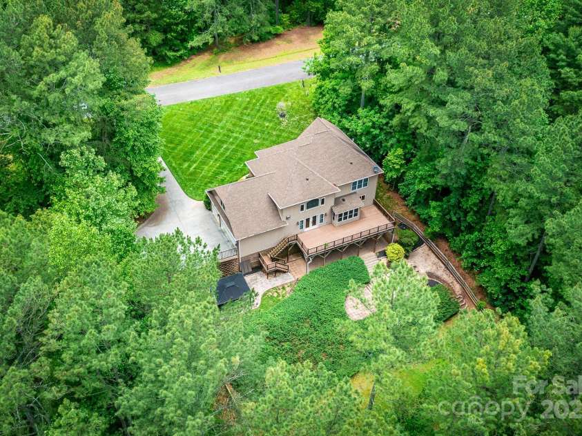 206 Ridge Top Drive, Connelly Springs, NC 28612.  MLS# CAR4260392, YatesRealty ID 21437. 