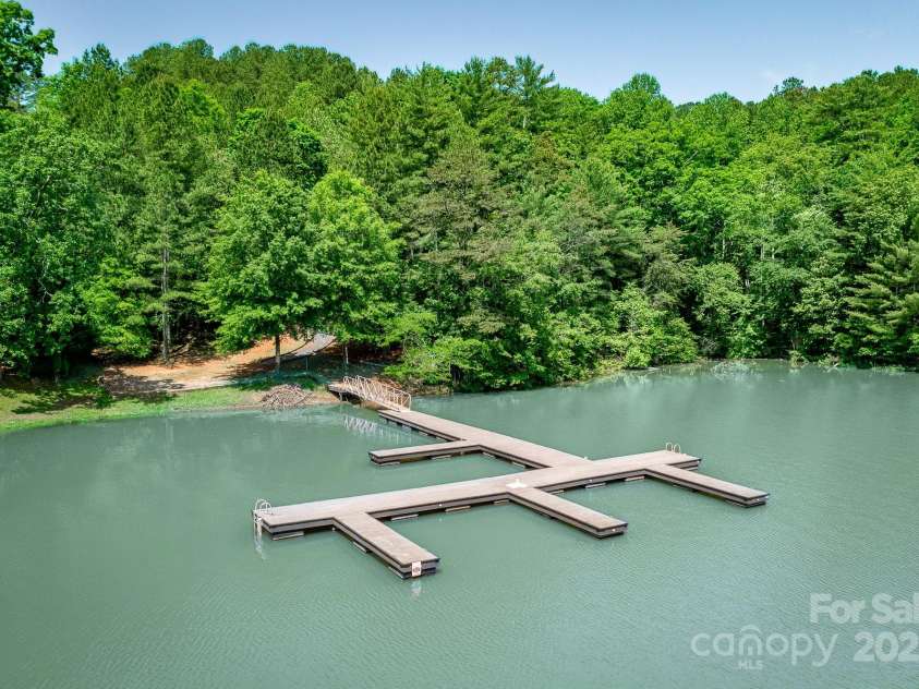 206 Ridge Top Drive, Connelly Springs, NC 28612.  MLS# CAR4260392, YatesRealty ID 21437. 