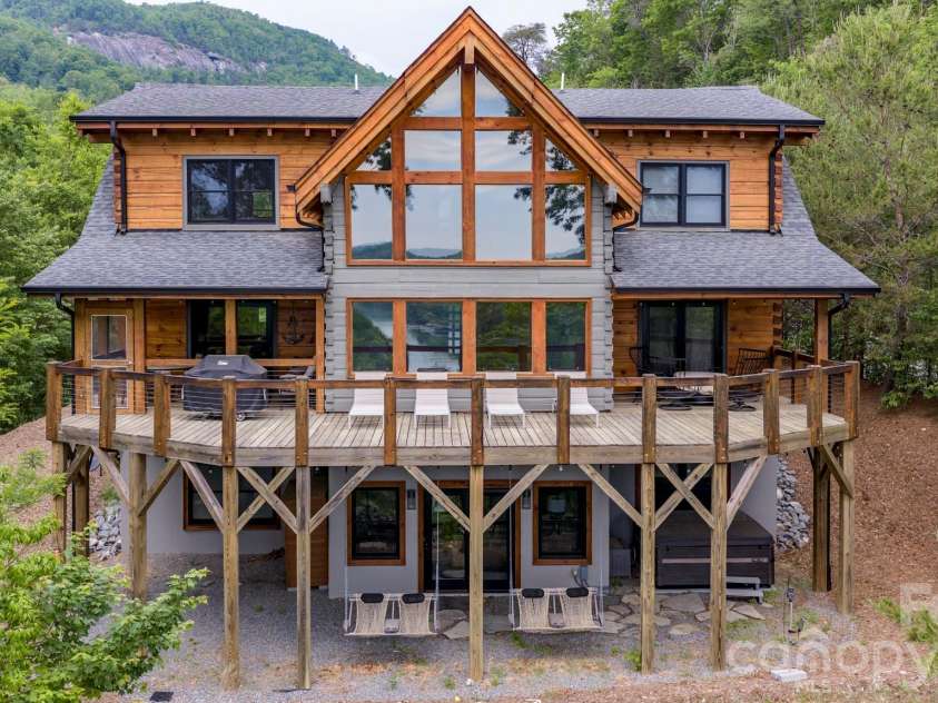 286 Holmstead Drive, Lake Lure, NC 28746.  MLS# CAR4366209, YatesRealty ID 21437. 