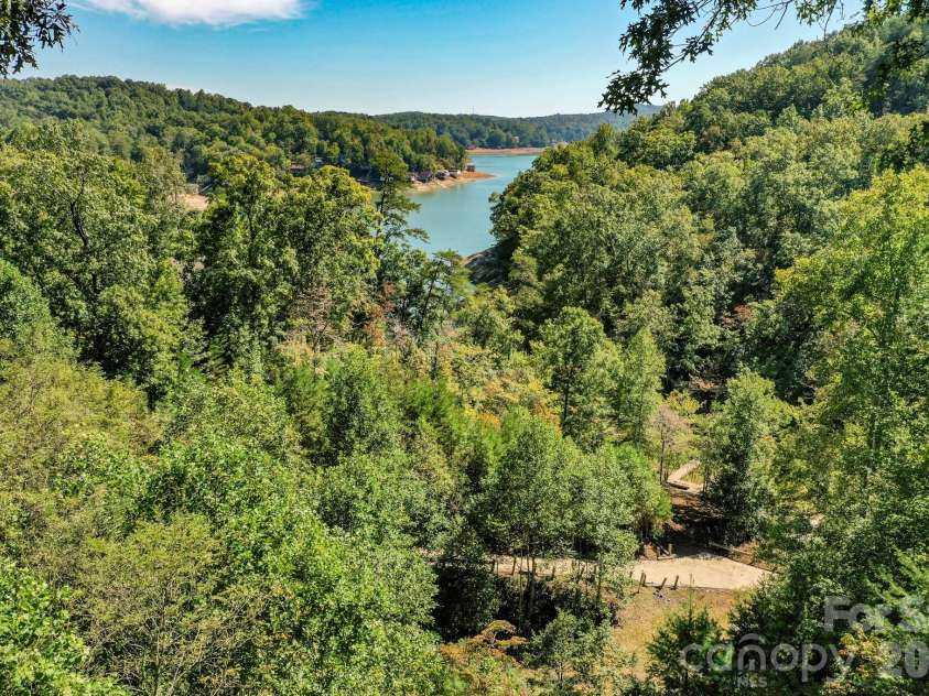 286 Holmstead Drive, Lake Lure, NC 28746.  MLS# CAR4366209, YatesRealty ID 21437. 