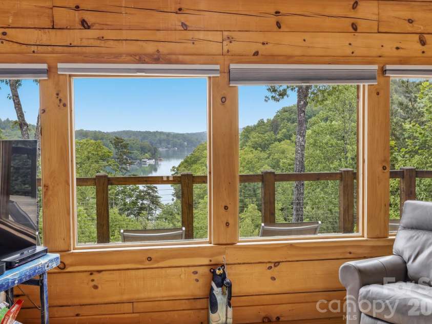 286 Holmstead Drive, Lake Lure, NC 28746.  MLS# CAR4366209, YatesRealty ID 21437. 