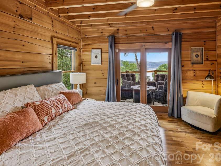 286 Holmstead Drive, Lake Lure, NC 28746.  MLS# CAR4366209, YatesRealty ID 21437. 
