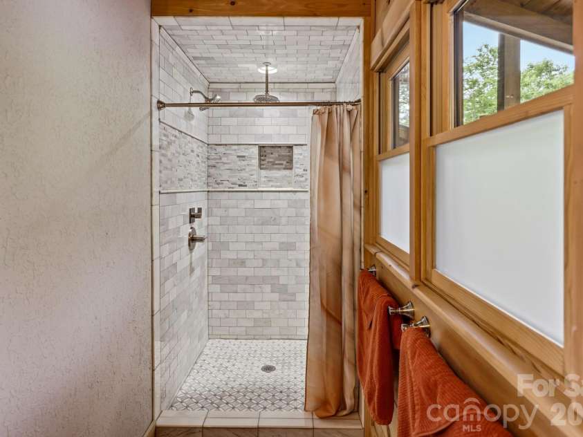 286 Holmstead Drive, Lake Lure, NC 28746.  MLS# CAR4366209, YatesRealty ID 21437. 