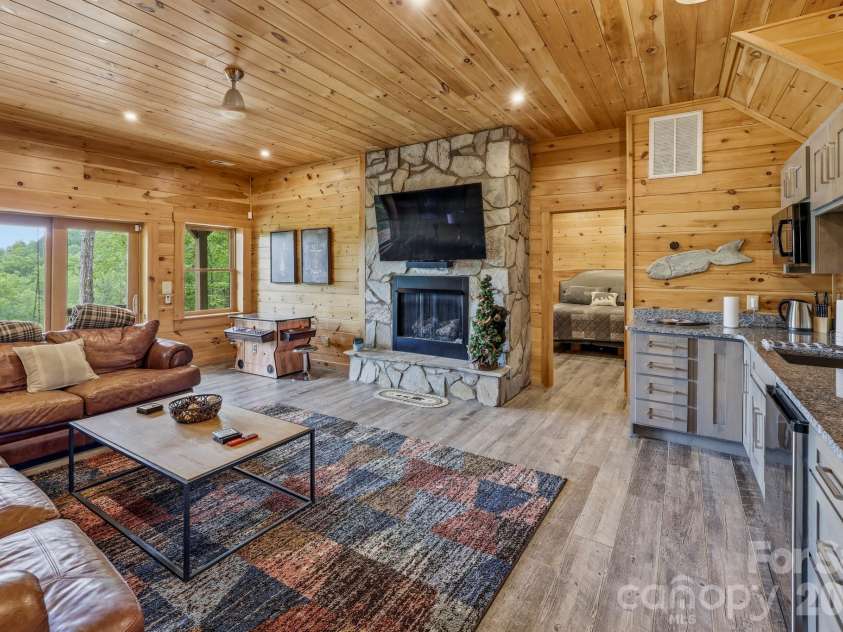 286 Holmstead Drive, Lake Lure, NC 28746.  MLS# CAR4366209, YatesRealty ID 21437. 