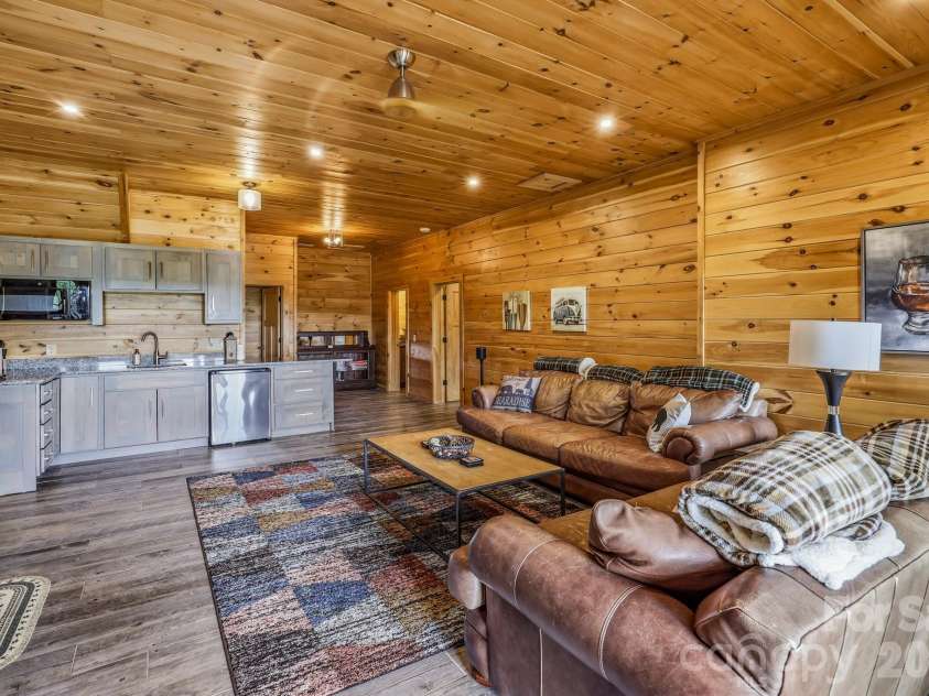 286 Holmstead Drive, Lake Lure, NC 28746.  MLS# CAR4366209, YatesRealty ID 21437. 