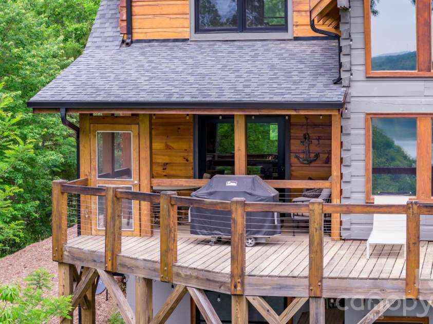 286 Holmstead Drive, Lake Lure, NC 28746.  MLS# CAR4366209, YatesRealty ID 21437. 