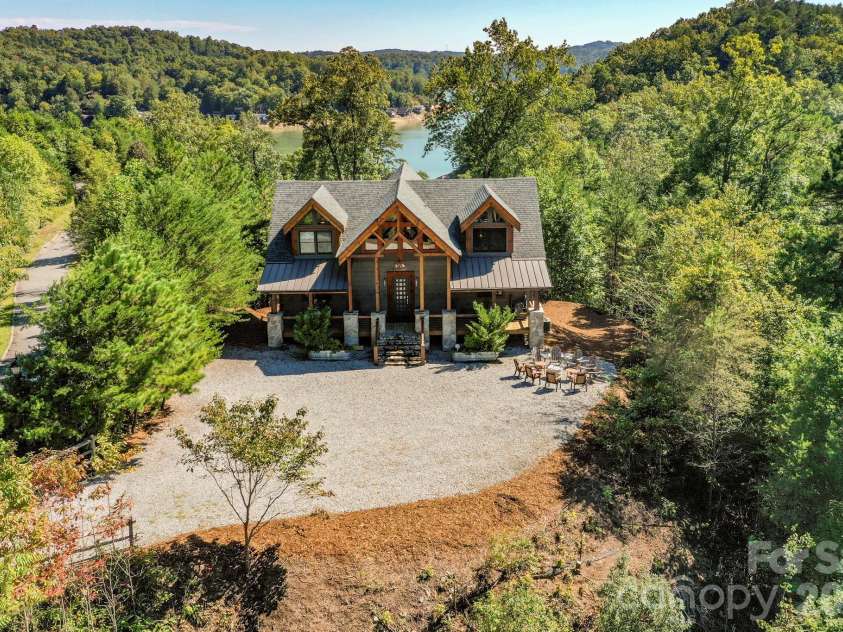 286 Holmstead Drive, Lake Lure, NC 28746.  MLS# CAR4366209, YatesRealty ID 21437. 