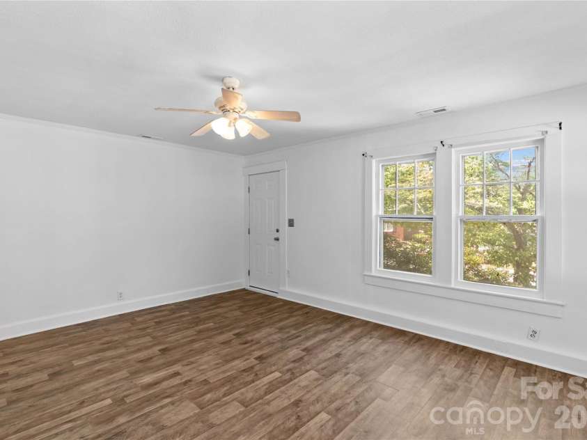 3161 Poplar Tent Road, Concord, NC 28027.  MLS# CAR4381561, YatesRealty ID 21438. 