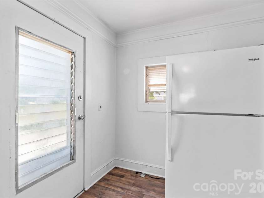 3161 Poplar Tent Road, Concord, NC 28027.  MLS# CAR4381561, YatesRealty ID 21438. 