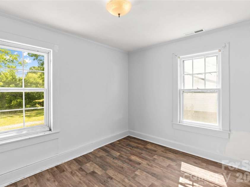 3161 Poplar Tent Road, Concord, NC 28027.  MLS# CAR4381561, YatesRealty ID 21438. 