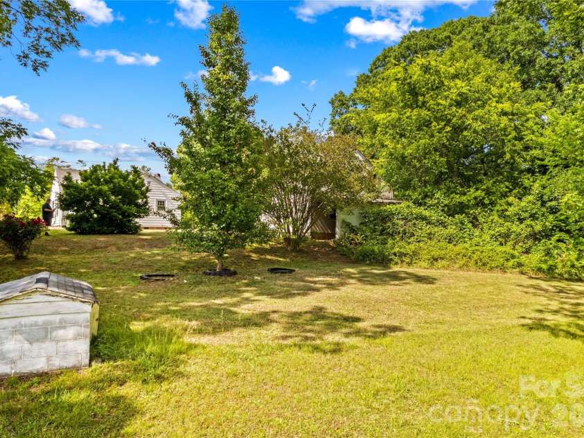 3161 Poplar Tent Road, Concord, NC 28027.  MLS# CAR4381561, YatesRealty ID 21438. 