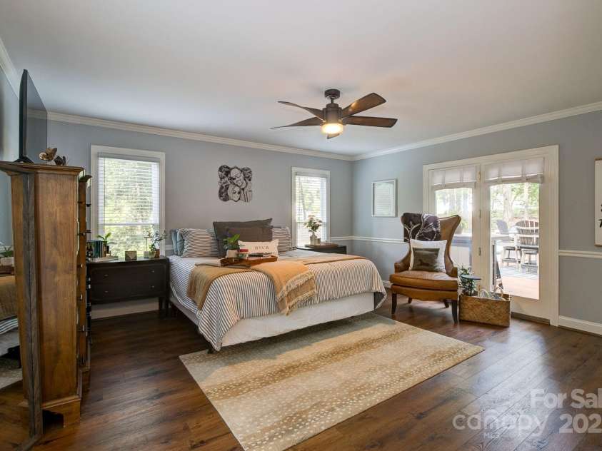 325 Chapman Street, Chesterfield, SC 29709.  MLS# CAR4265359, YatesRealty ID 21438. 