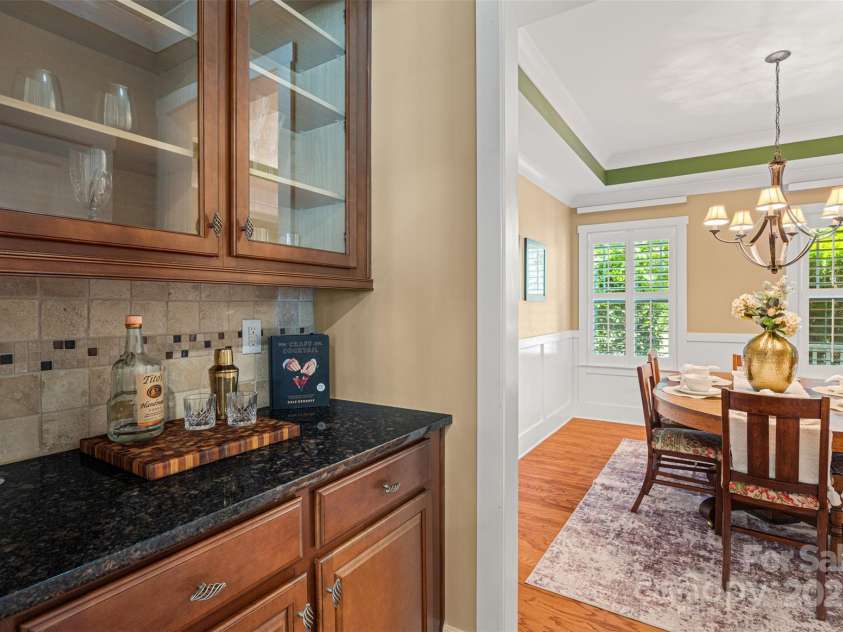 6422 Northern Red Oak Drive, Mint Hill, NC 28227.  MLS# CAR4268463, YatesRealty ID 21439. 