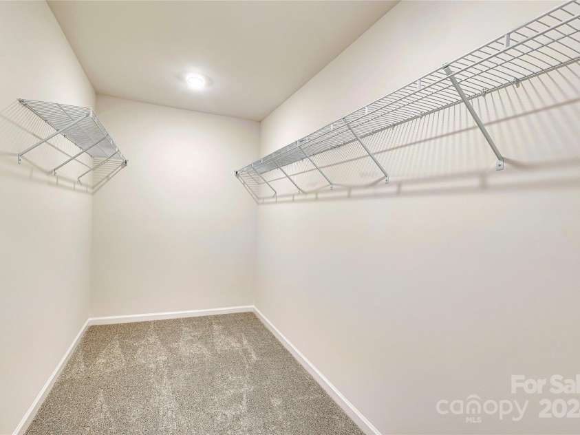 2105 Bayou Trace Drive, Charlotte, NC 28262.  MLS# CAR4203557, YatesRealty ID 2144. Photo Representation