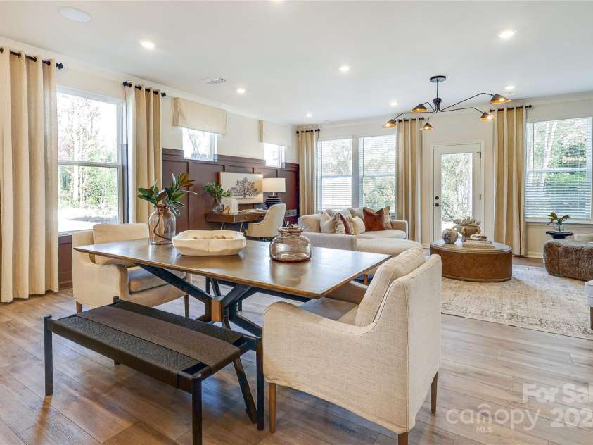 2105 Bayou Trace Drive, Charlotte, NC 28262.  MLS# CAR4203557, YatesRealty ID 2144. Photo Representation