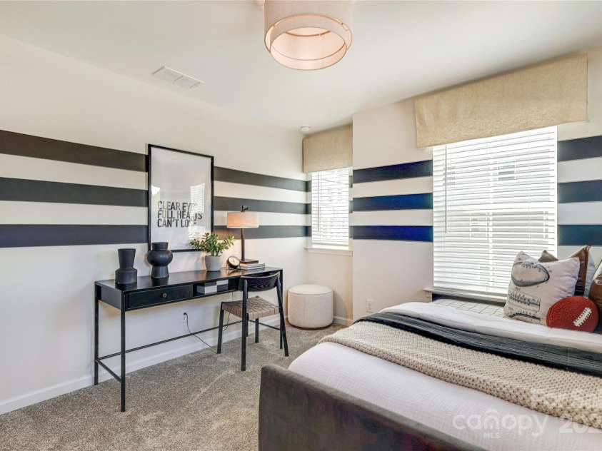 2105 Bayou Trace Drive, Charlotte, NC 28262.  MLS# CAR4203557, YatesRealty ID 2144. Photo Representation