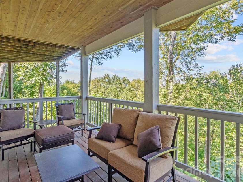 350 Ball Camp Road, Burnsville, NC 28714.  MLS# CAR4305145, YatesRealty ID 2144. 