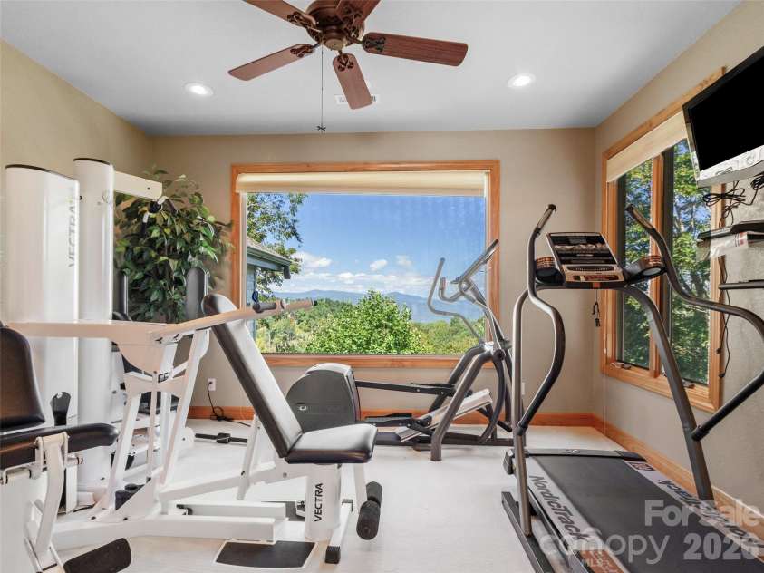 350 Ball Camp Road, Burnsville, NC 28714.  MLS# CAR4305145, YatesRealty ID 2144. 