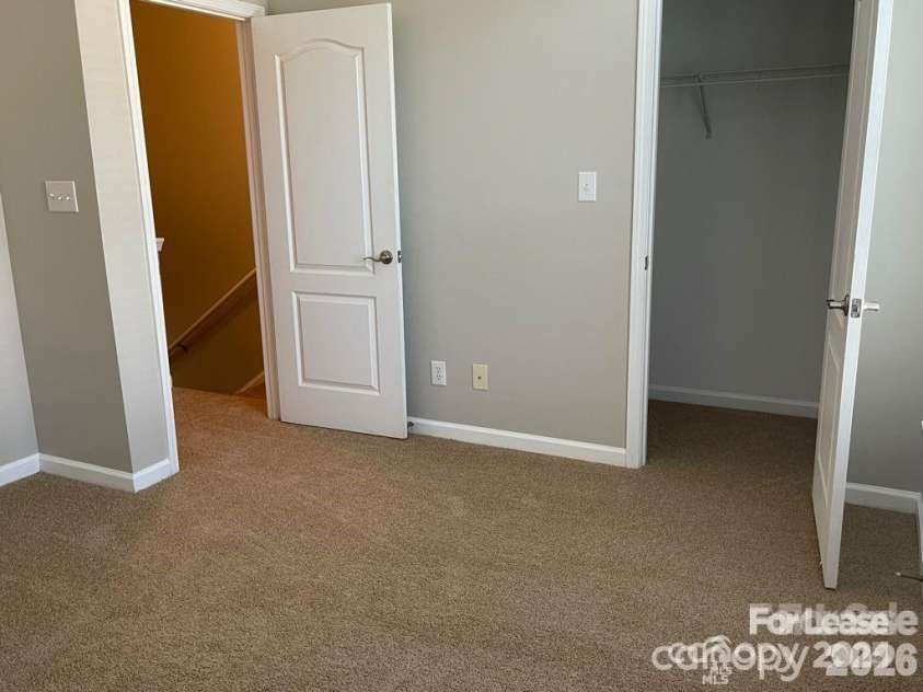 11435 Dixie Glen Drive, Charlotte, NC 28277.  MLS# CAR4370994, YatesRealty ID 21442. 