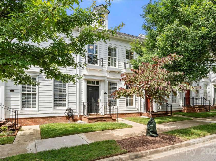 12342 Carrigan Court, Huntersville, NC 28078.  MLS# CAR4271576, YatesRealty ID 21442. 