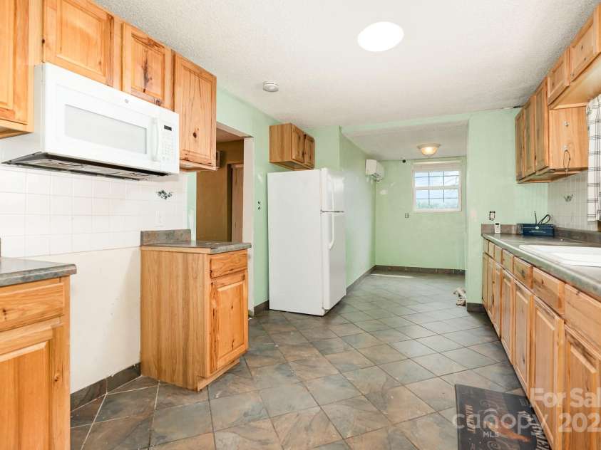 1145 Earl Road, Shelby, NC 28152.  MLS# CAR4270716, YatesRealty ID 21443. 