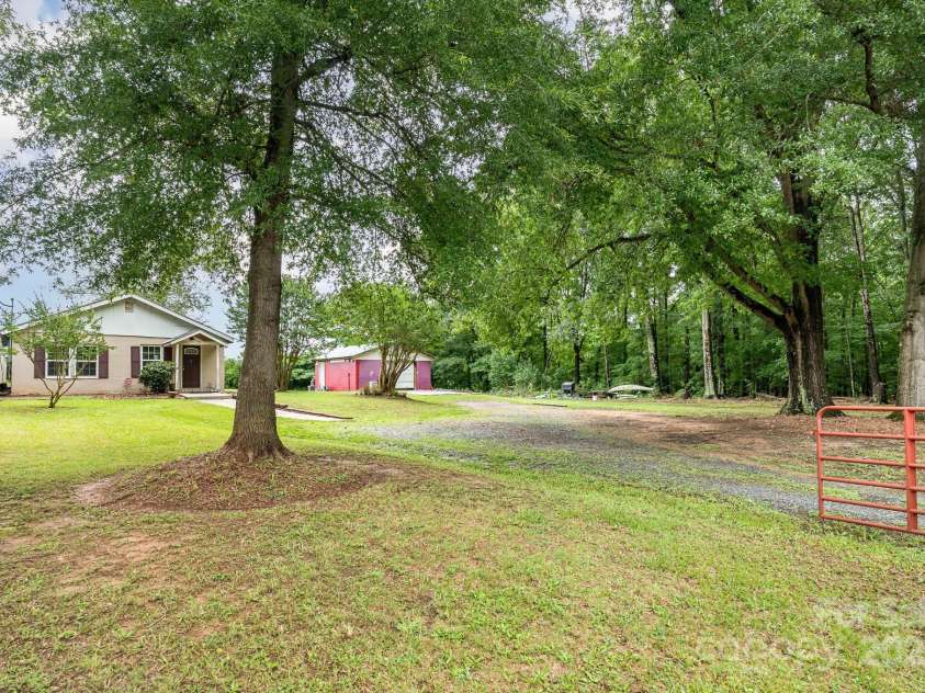 1145 Earl Road, Shelby, NC 28152.  MLS# CAR4270716, YatesRealty ID 21443. 
