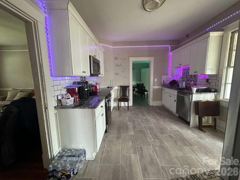 197 Brewster Street, Pacolet, SC 29372.  MLS# CAR4368305, YatesRealty ID 21444. 