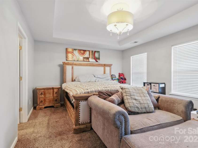 3812 Caldwell Ridge Parkway, Charlotte, NC 28213.  MLS# CAR4237442, YatesRealty ID 21444. Primary bedroom