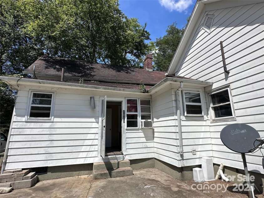 1059 3rd Street, Spencer, NC 28159.  MLS# CAR4120030, YatesRealty ID 21445. 