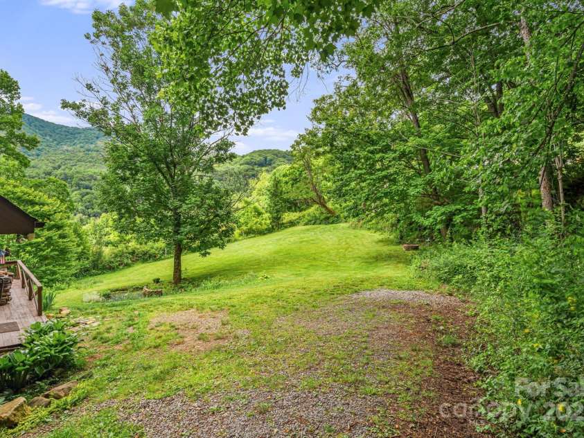 24 Cataloochee Lane, Waynesville, NC 28785.  MLS# CAR4268392, YatesRealty ID 21448. Entrance into the property